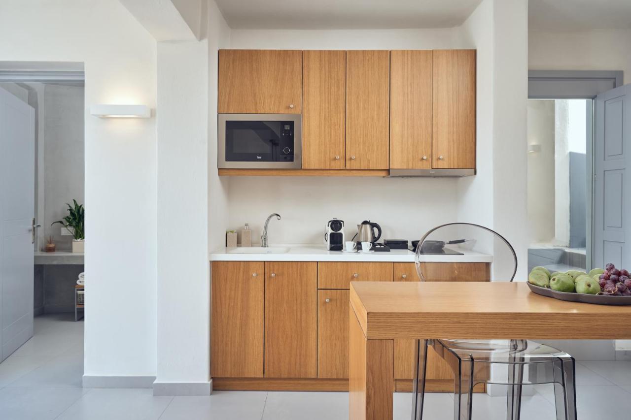 Nova Luxury Suites 피르고스 외부 사진